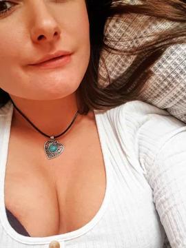 OnlyFans - 🥵 Boredenglishwife / @bored_english_wife 🥵 Scene 1 — photo 1 of 20