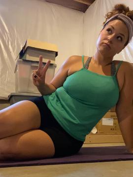 OnlyFans - Cherr.Bearr22 / @cherr.bearr22 Scene 11 — photo 14 of 20