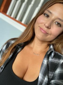 OnlyFans - Cherr.Bearr22 / @cherr.bearr22 Scene 14 — photo 8 of 20