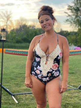OnlyFans - Cherr.Bearr22 / @cherr.bearr22 Scene 17 — photo 12 of 20