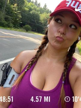 OnlyFans - Cherr.Bearr22 / @cherr.bearr22 Scene 18 — photo 18 of 20