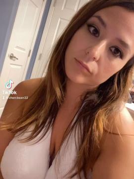 OnlyFans - Cherr.Bearr22 / @cherr.bearr22 Scene 21 — photo 19 of 20
