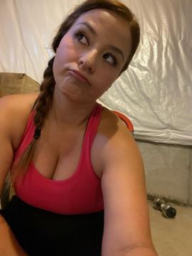 OnlyFans - Cherr.Bearr22 / @cherr.bearr22 Scene 38 — photo 5 of 20