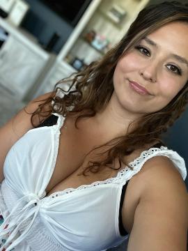 OnlyFans - Cherr.Bearr22 / @cherr.bearr22 Scene 43 — photo 7 of 20