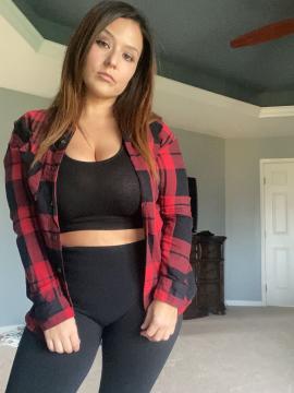 OnlyFans - Cherr.Bearr22 / @cherr.bearr22 Scene 44 — photo 9 of 20