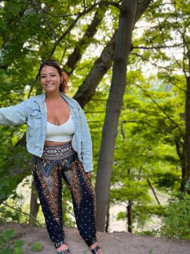 OnlyFans - Cherr.Bearr22 / @cherr.bearr22 Scene 48 — photo 19 of 20