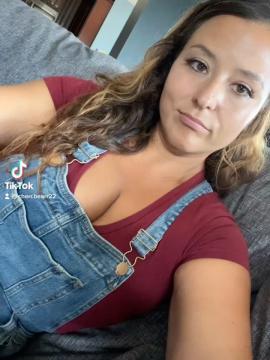 OnlyFans - Cherr.Bearr22 / @cherr.bearr22 Scene 51 — photo 9 of 20