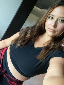 OnlyFans - Cherr.Bearr22 / @cherr.bearr22 Scene 56 — photo 18 of 20