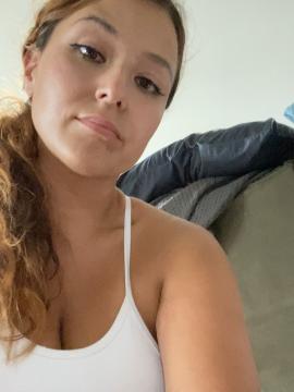 OnlyFans - Cherr.Bearr22 / @cherr.bearr22 Scene 60 — photo 5 of 20