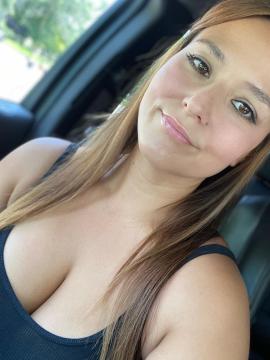 OnlyFans - Cherr.Bearr22 / @cherr.bearr22 Scene 62 — photo 9 of 20