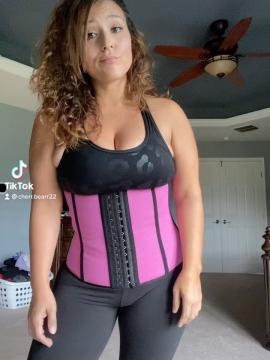 OnlyFans - Cherr.Bearr22 / @cherr.bearr22 Scene 66 — photo 14 of 20