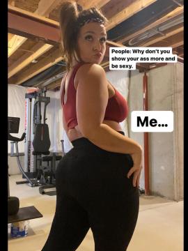 OnlyFans - Cherr.Bearr22 / @cherr.bearr22 Scene 79 — photo 16 of 20