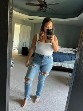 OnlyFans - Cherr.Bearr22 / @cherr.bearr22 Scene 120 — photo 12 of 20