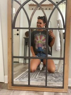 OnlyFans - Dillion Harper / @dillionharper Scene 50 — photo 4 of 20