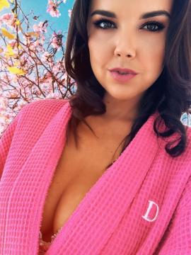 OnlyFans - Dillion Harper / @dillionharper Scene 54 — photo 1 of 20