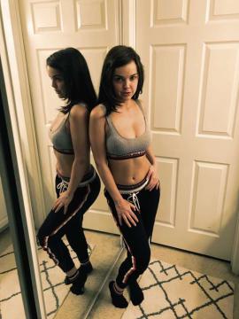 OnlyFans - Dillion Harper / @dillionharper Scene 292 — photo 15 of 20