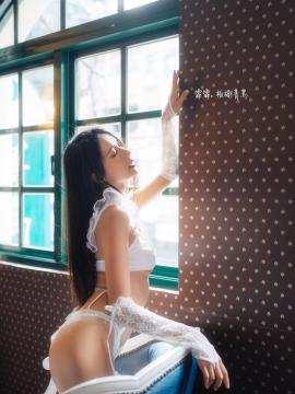 OnlyFans - Anita feifei 黃韻霏 Scene 486 — photo 13 of 20