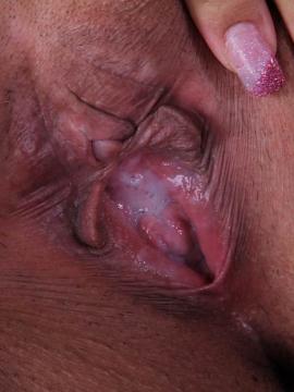 Veronica rubs big tits while jamming pussy with dildo. — photo 7 of 15