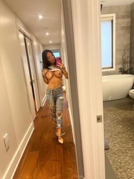 OnlyFans - Asa Akira — photo 7 of 16