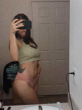 OnlyFans - Aubry Babcock / @aubry42 Scene 73 — photo 12 of 20