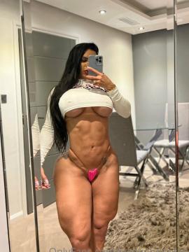 OnlyFans - Suelen Bissolati / @suelenbissolati