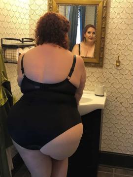 OnlyFans - Bodacious Big Mama Red / @bodaciousbigmamared Scene 2 — photo 4 of 20