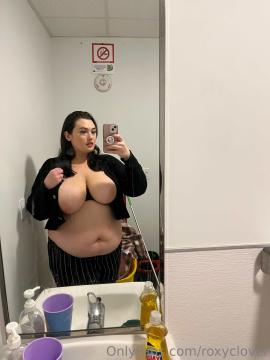 OnlyFans - Roxy Clover / @roxyclover Scene 18