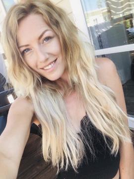 OnlyFans - Polly Kendall / @vippollykendall Scene 21 — photo 8 of 20
