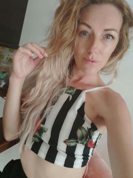 OnlyFans - Polly Kendall / @vippollykendall Scene 34 — photo 6 of 20