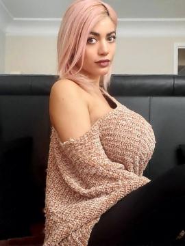OnlyFans - Amber Alena / @amberalenaxxx Scene 80 — photo 19 of 20