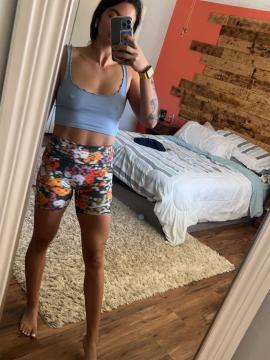 OnlyFans - Mia Mae / @mia_mae19 Scene 10 — photo 2 of 20