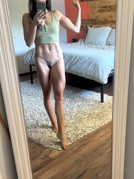 OnlyFans - Mia Mae / @mia_mae19 Scene 12 — photo 1 of 20