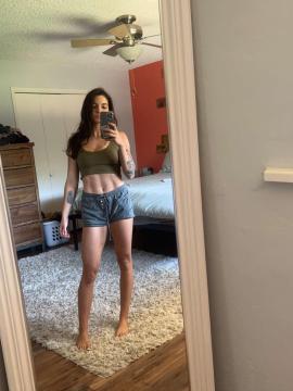 OnlyFans - Mia Mae / @mia_mae19 Scene 41 — photo 13 of 20