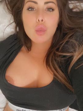 OnlyFans - Sienna Black 🖤 / @siennablack20 Scene 16