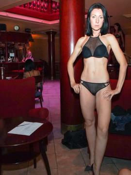 Changing to nightclubs — photo 12 of 21