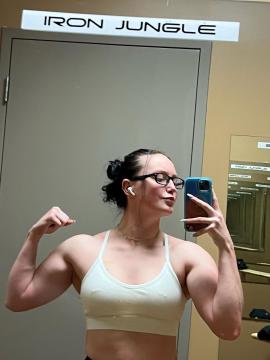 OnlyFans - MuscleMommy002 / @musclemommy02 Scene 22
