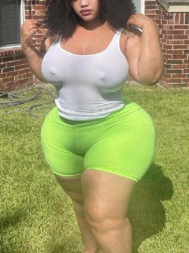 OnlyFans - llindaa23 — photo 8 of 8