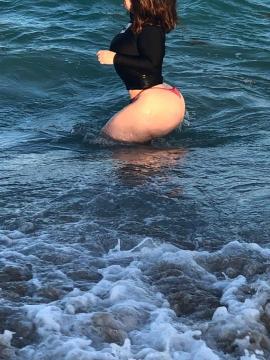 OnlyFans - Ana Pessack / @thebumbumqueen Scene 15 — photo 3 of 20