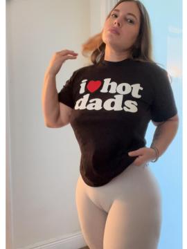OnlyFans - Ana Pessack / @thebumbumqueen Scene 23 — photo 10 of 20