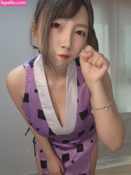 OnlyFans - Velvet / @velvet7 Scene 99 — photo 12 of 20