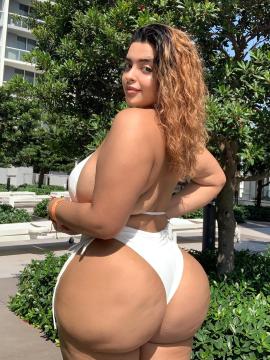 OnlyFans - Tania Bombon / @taniabombon Scene 1 — photo 16 of 20