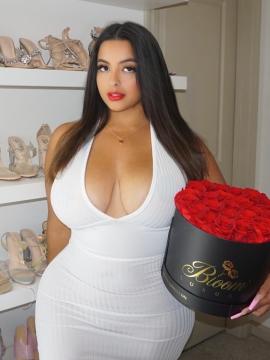 OnlyFans - Tania Bombon / @taniabombon Scene 20 — photo 19 of 20