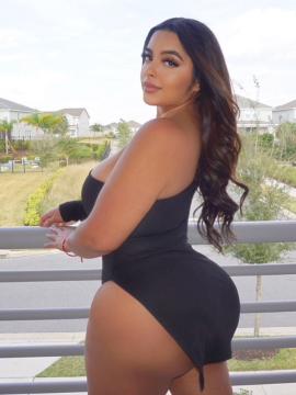 OnlyFans - Tania Bombon / @taniabombon Scene 21 — photo 6 of 20