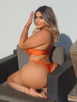 OnlyFans - Tania Bombon / @taniabombon Scene 25 — photo 6 of 20