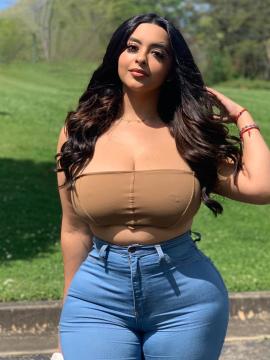 OnlyFans - Tania Bombon / @taniabombon Scene 28 — photo 5 of 20