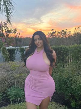 OnlyFans - Tania Bombon / @taniabombon Scene 40 — photo 9 of 20