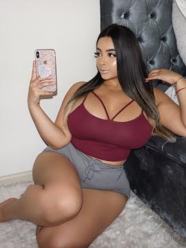 OnlyFans - Tania Bombon / @taniabombon Scene 52 — photo 2 of 20
