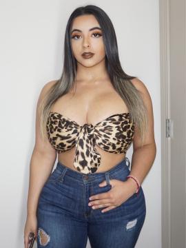 OnlyFans - Tania Bombon / @taniabombon Scene 61 — photo 1 of 20