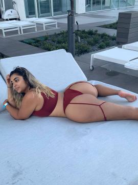 OnlyFans - Tania Bombon / @taniabombon Scene 64 — photo 14 of 20