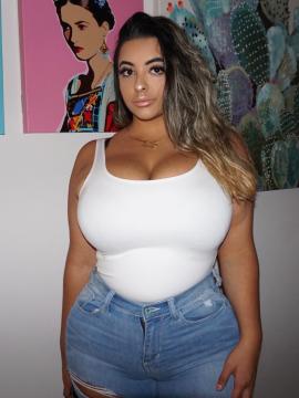 OnlyFans - Tania Bombon / @taniabombon Scene 88 — photo 13 of 20